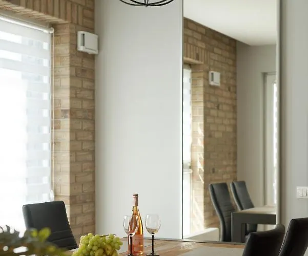 Lägenhet Malta Parking By Impero Poznań